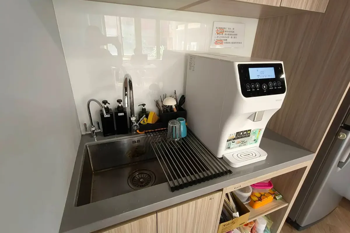 ​​BC好想清潔-台北居家清潔-新北居家清潔-台北中山居家清潔​_portfolio_複合式60坪商辦清潔_01