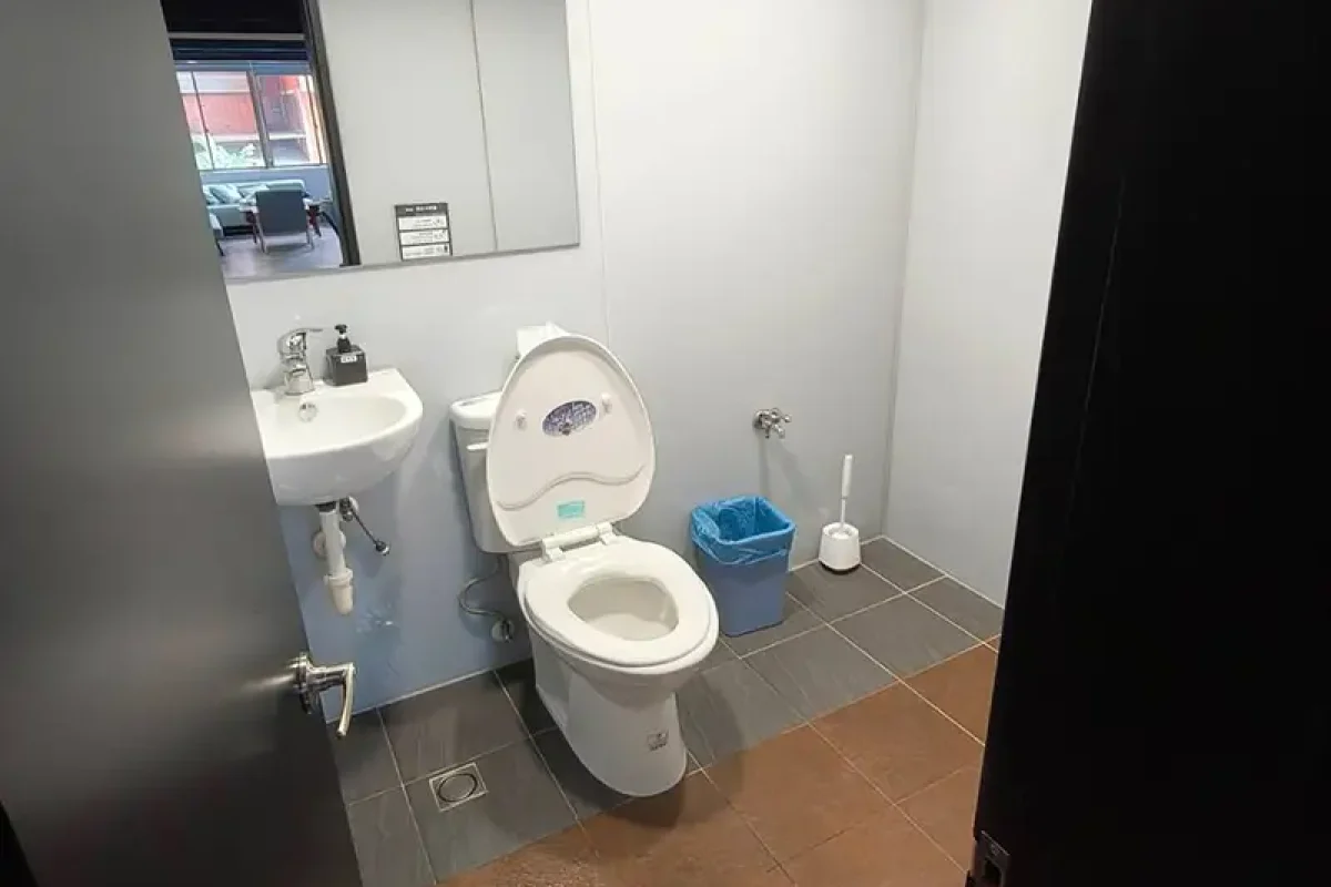 ​​BC好想清潔-台北居家清潔-新北居家清潔-台北中山居家清潔​_portfolio_複合式60坪商辦清潔_09